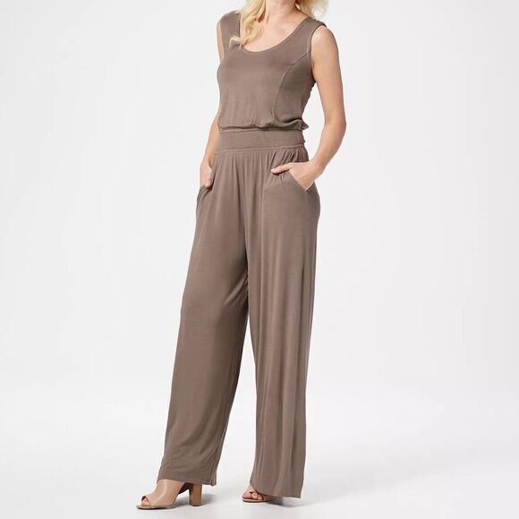 Lisa Rinna Collection Solid Wide Leg Jumpsuit - Picture 1 of 5